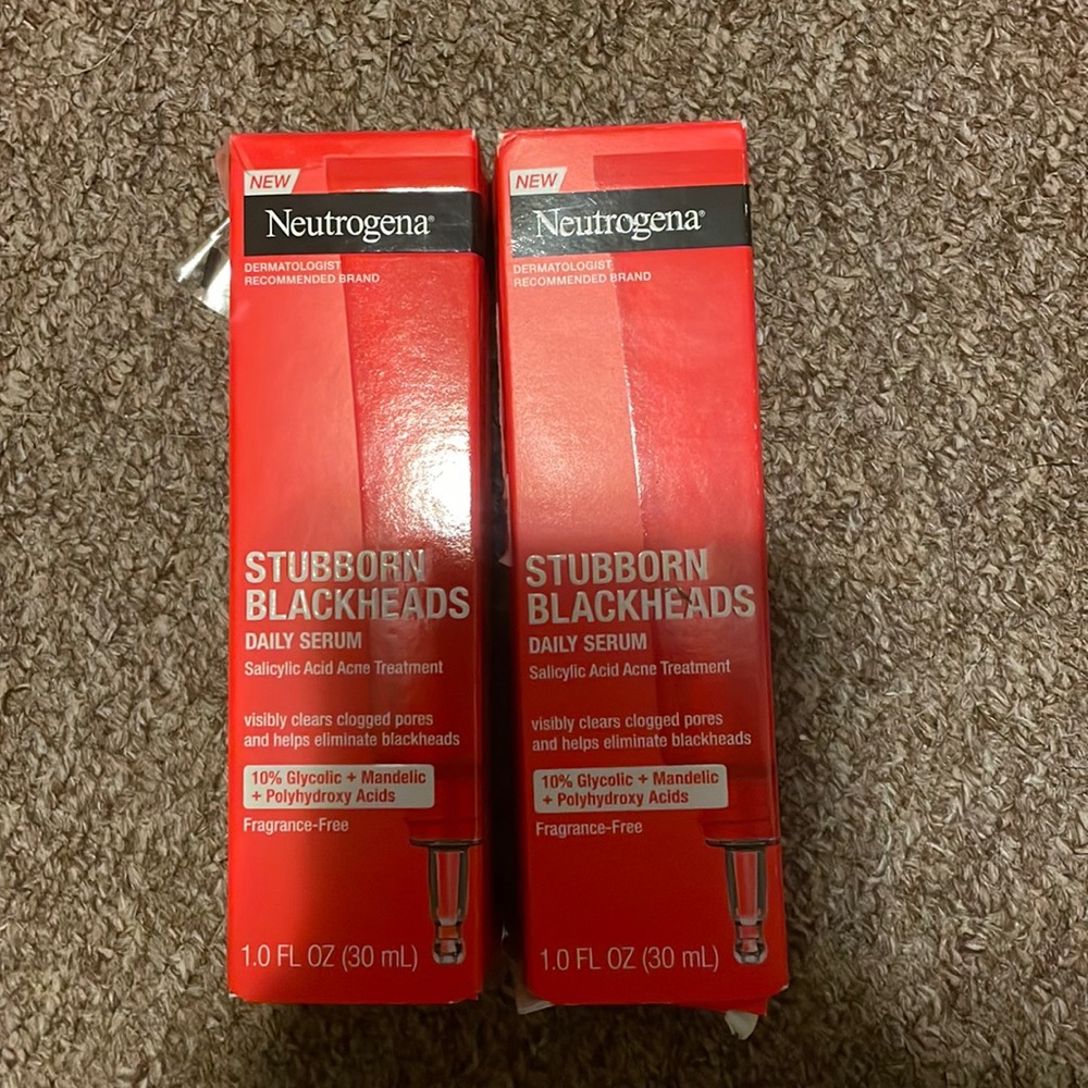 2 Neutrogena “Stubborn Blackheads” Daily Serums with Salycic Acid Acne Treatment